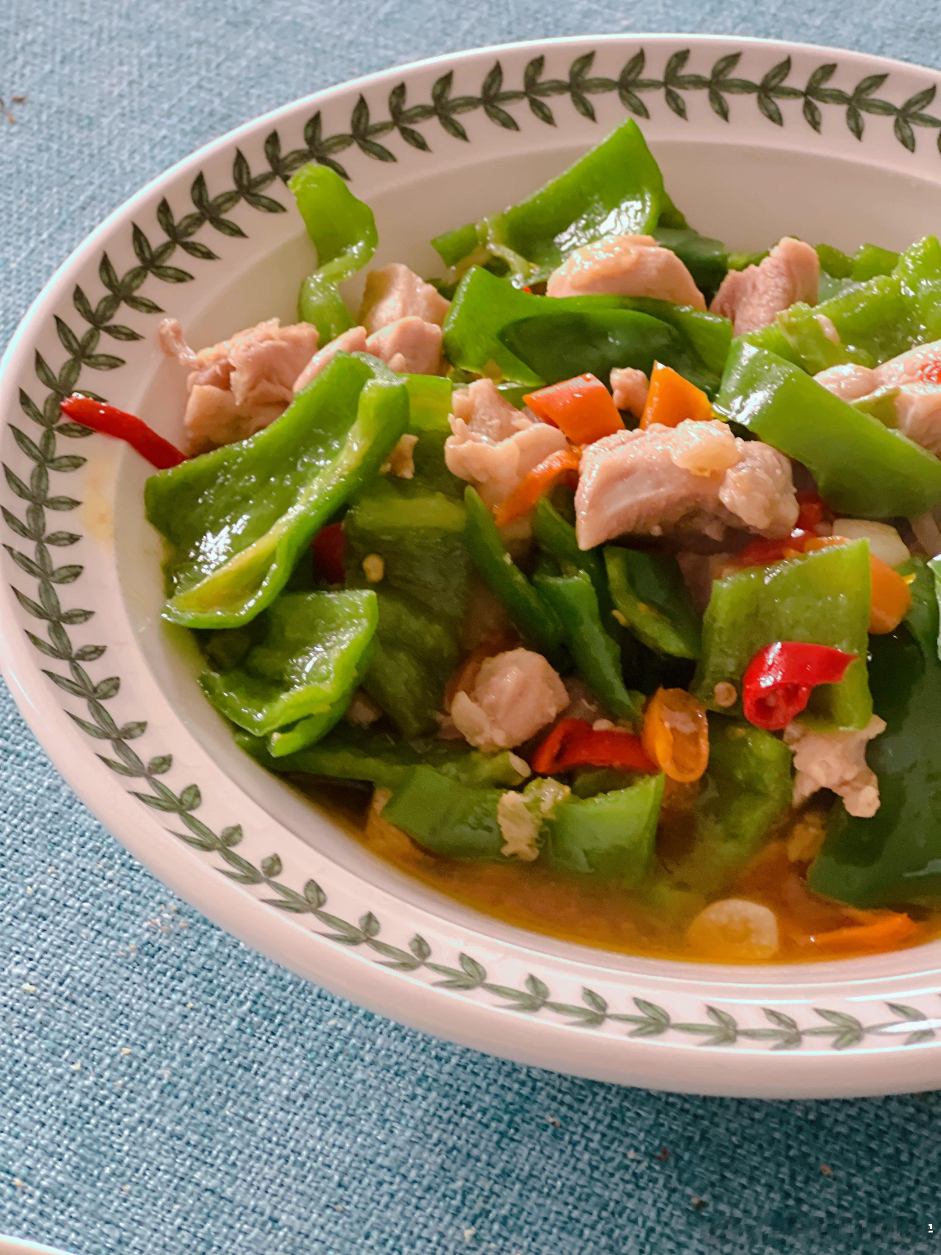 长期慢性炎症容易拖成癌所以我们还是要抗炎饮食，改变身体的体质，减少促炎的食物，比