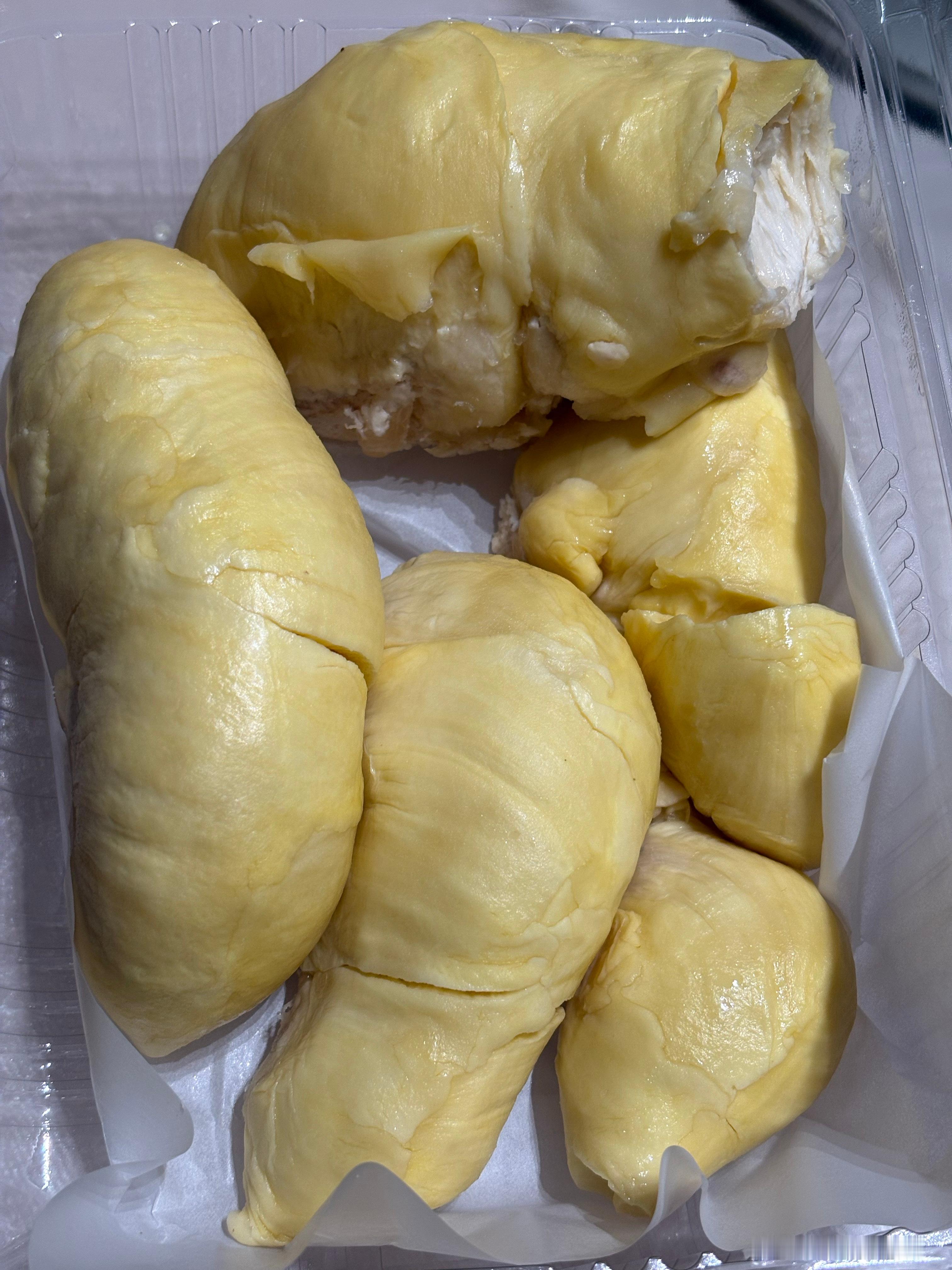 今天吃我姐买的榴莲榴莲天天美食日记 莆田