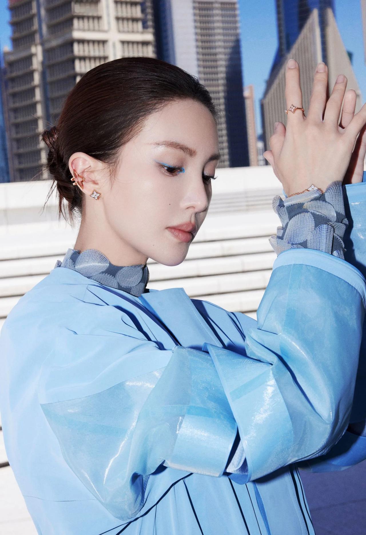 金晨美图分享2金晨 金晨妆容 金晨红毯造型 金晨跳舞 金晨穿着 金晨身高 金晨广