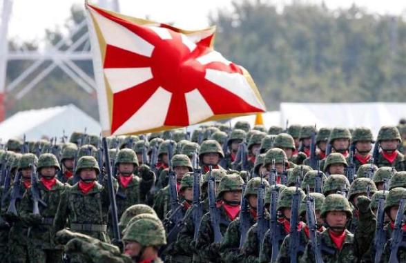 日本解禁武器出口，俄罗斯发话：关系倒退数十年。

4月21日，日本悄悄改了"防卫