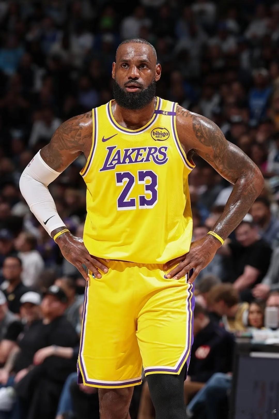 破纪录了！詹姆斯即将开启生涯第23季，他也是NBA历史第一个征战生涯第23赛季的