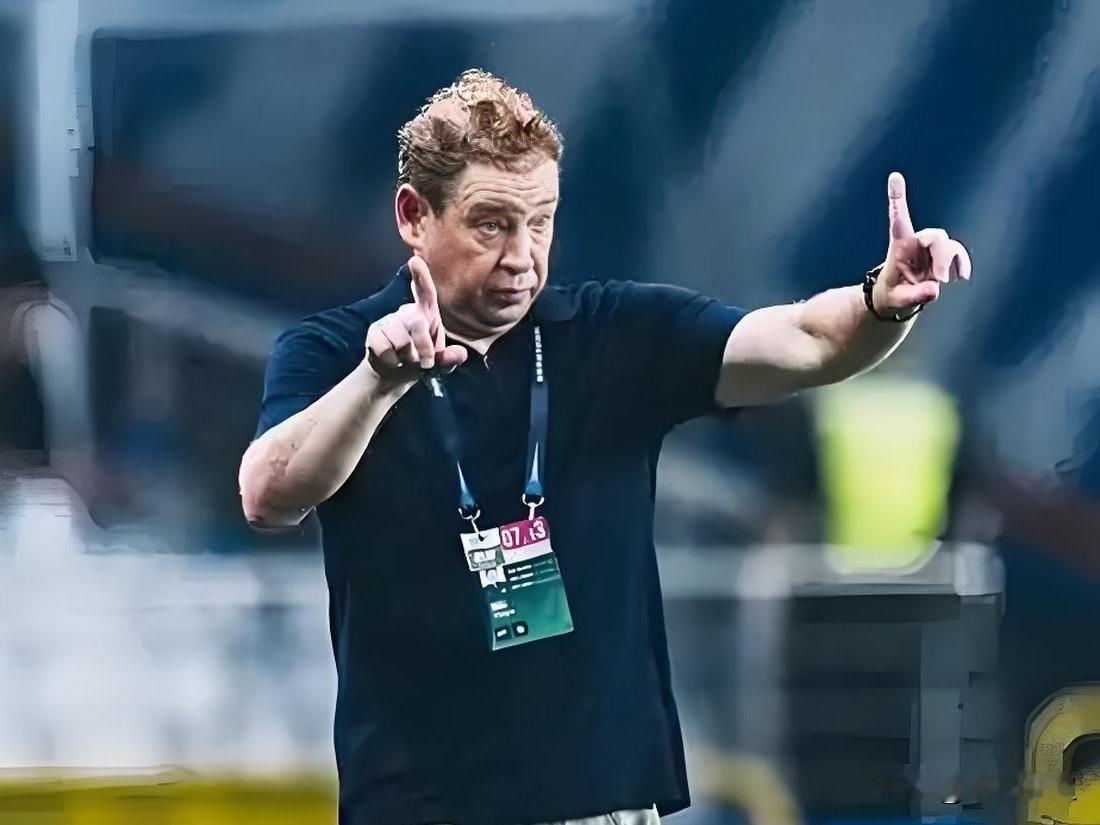 命苦！申花队连年老二，以后几个赛季估计连第二名都很难守住了。

本赛季没有干过老