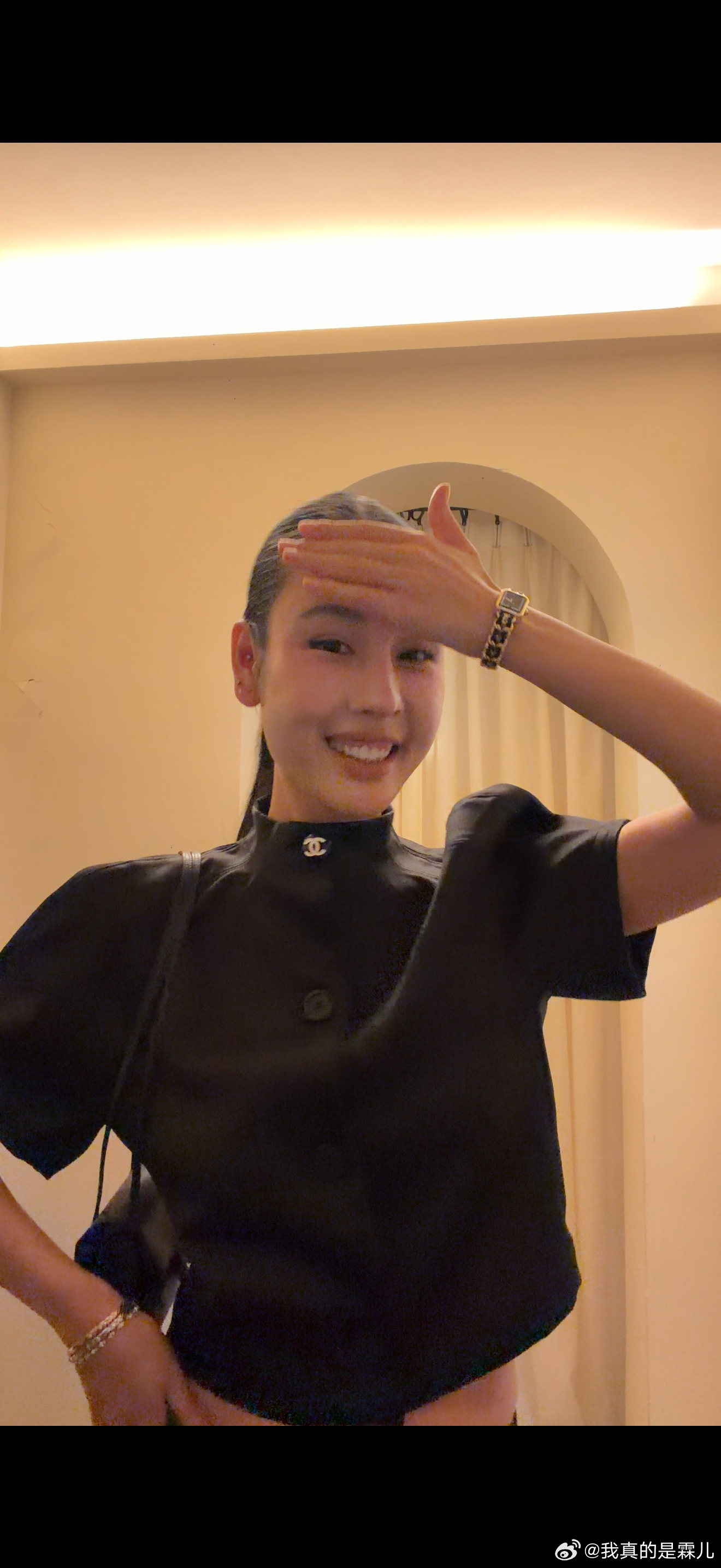 闺蜜我穿这样能约到你出来喝酒吗 ​​​