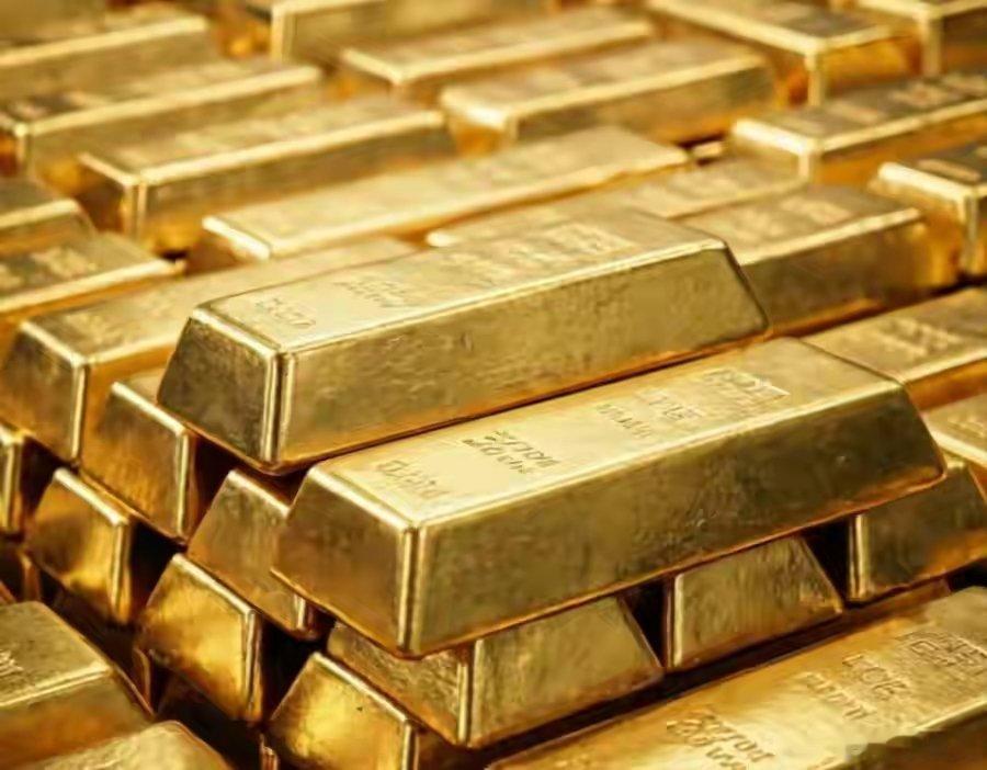 美国7月ADP就业不及预期，时隔一月现货黄金站上4200美元、现货白银站上62美