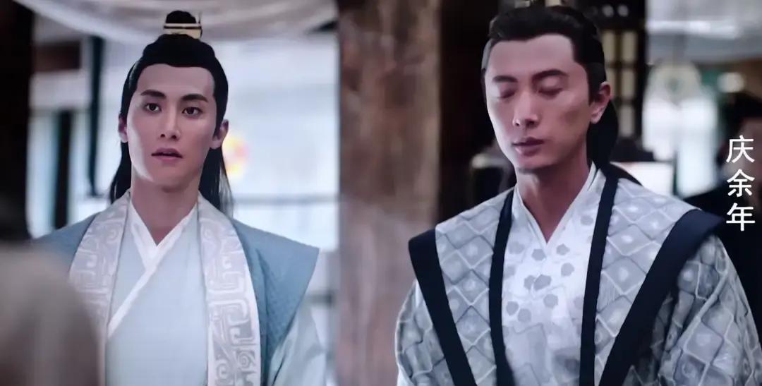 一觉睡醒，
 
是不是全网都知道了。
 
昨晚重刷《庆余年》世子诗会这段，今早就