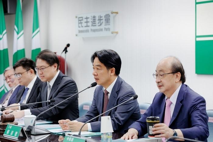 太讽刺了！为了强行炒作台独，赖清德拉拢外敌巡航挑衅、拿金门赌政治！可岛内所有人都