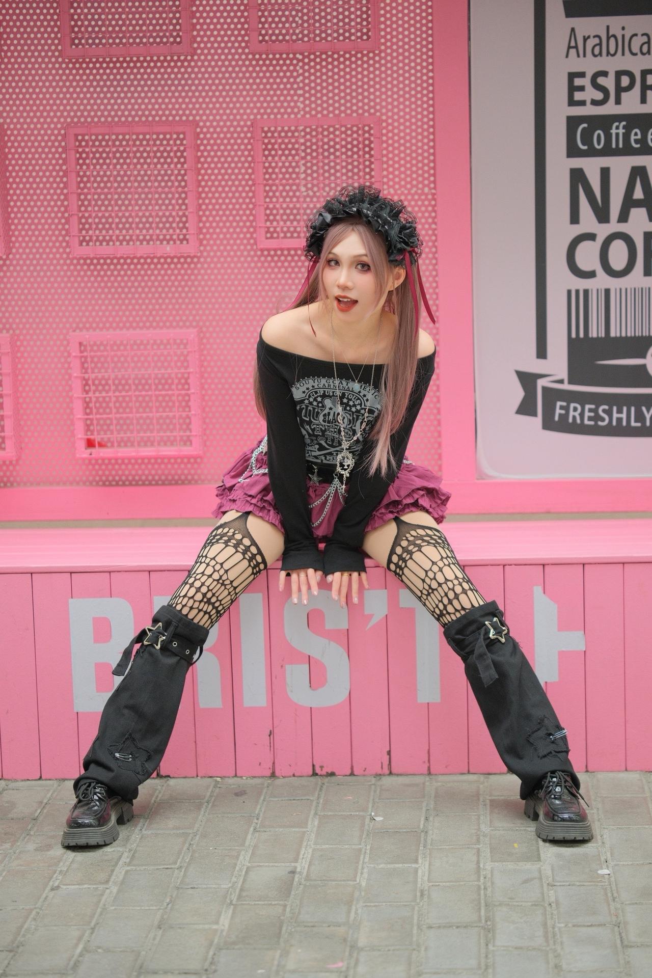 这是什么系例，杀马特？