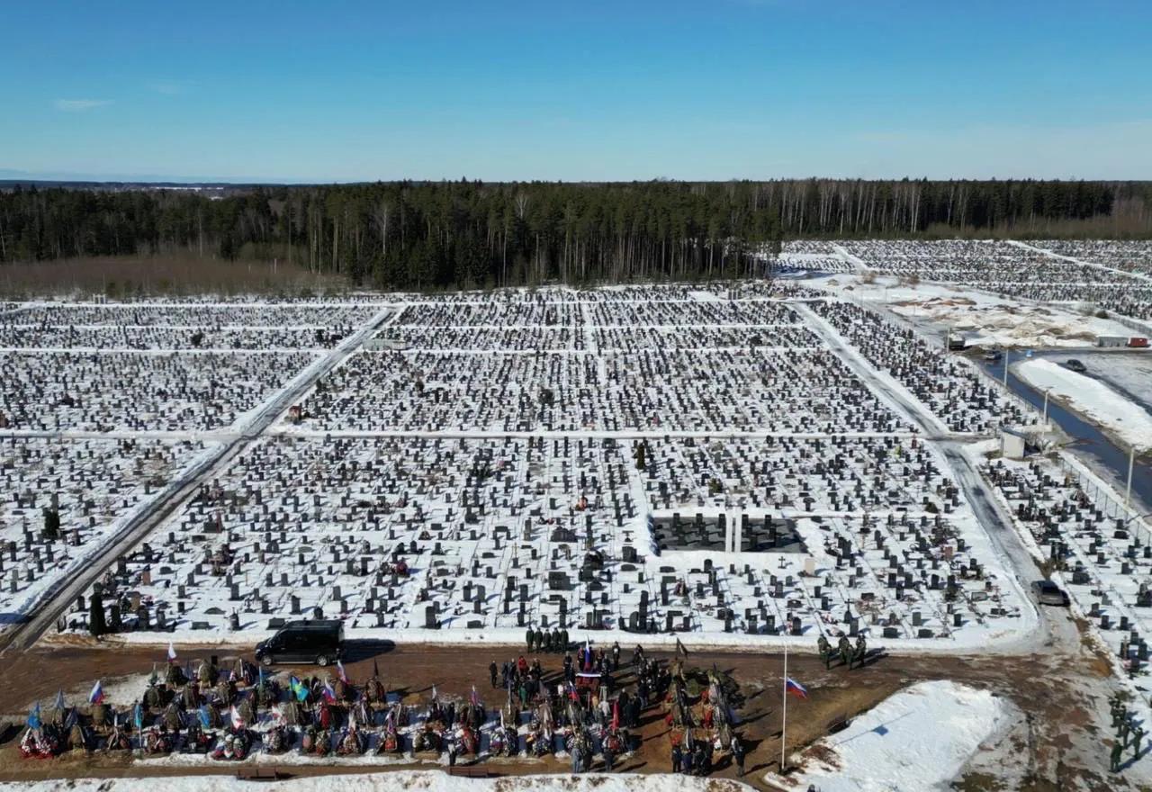 【俄罗斯特维尔州军人公墓扩建5000平方米】

近日，俄罗斯特维尔州宣布将当地军