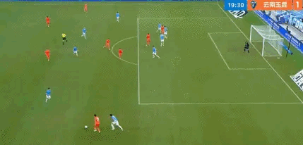 今天解说到中超本轮最刺激的比赛了！深圳新鹏城2-3云南玉昆，注意这是半场比分云南