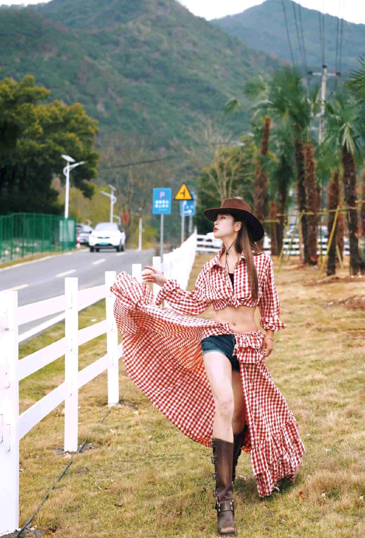 我的今日状态：😁轻松愉快
我这里的天气：☀️晴天