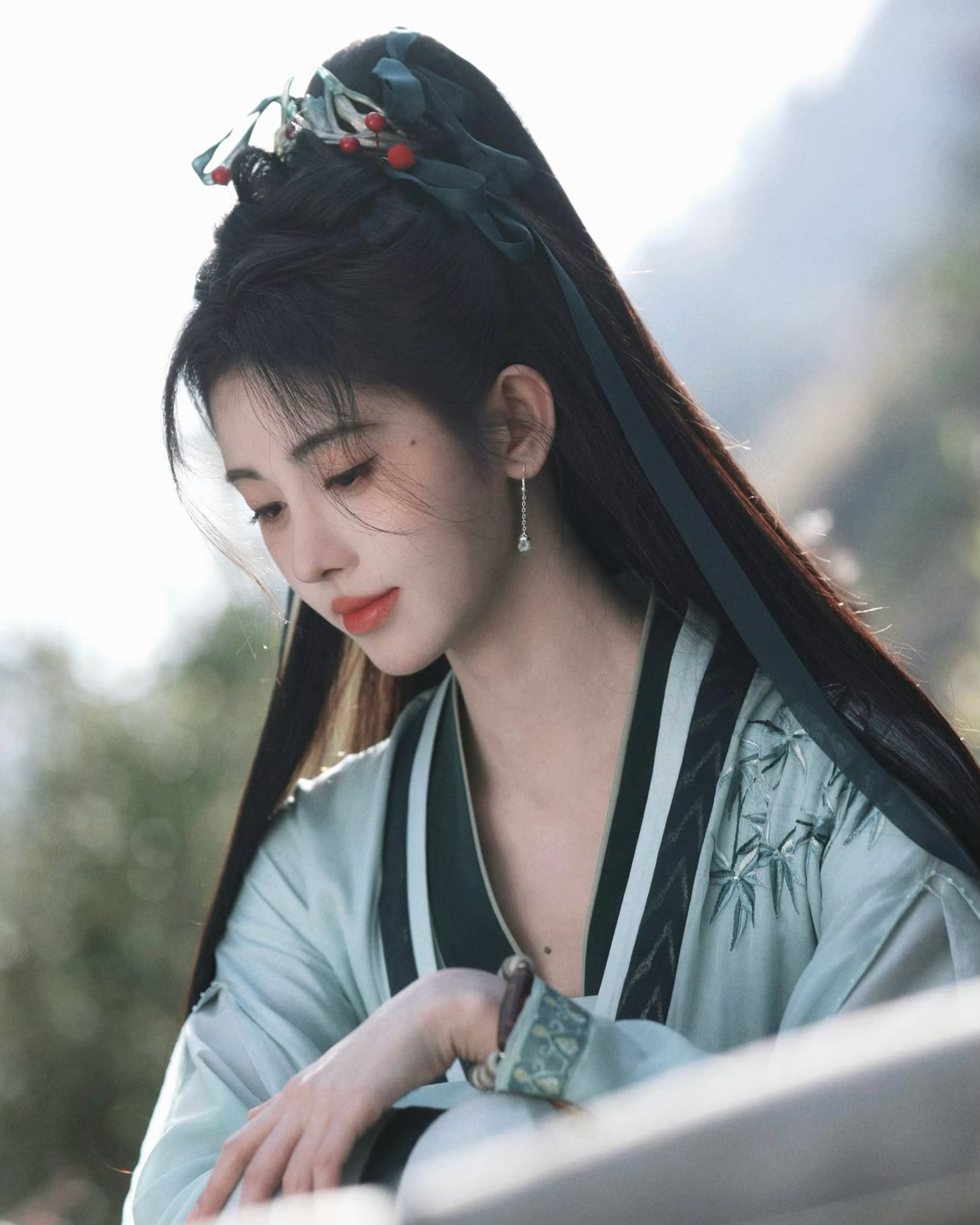 清冷师姐 