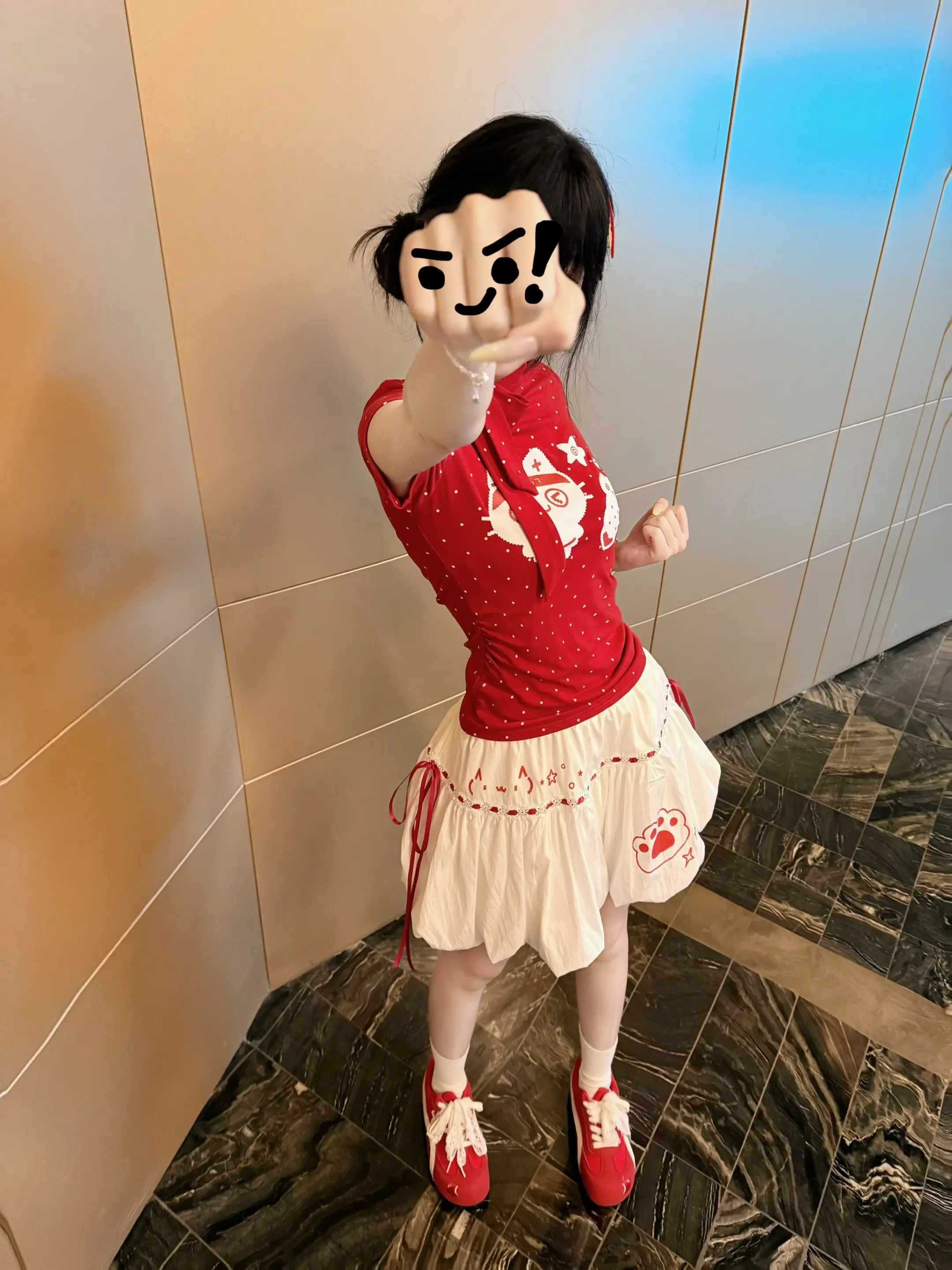 吃我一拳òωó。