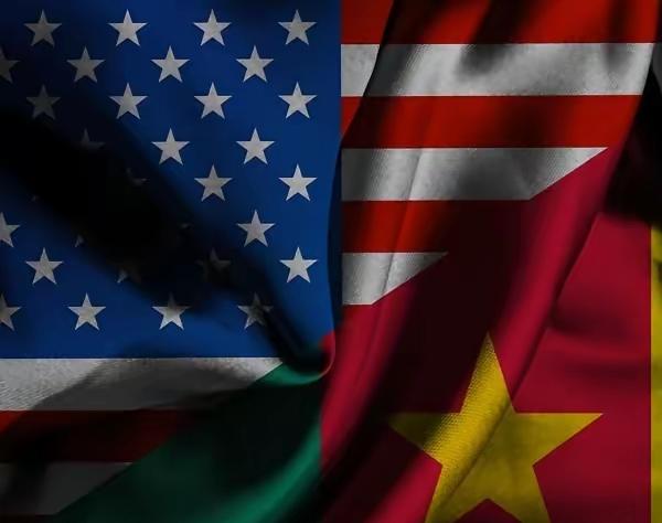 美国终于撕下了伪装：只要中国想变强、想富裕，他们就视之为“敌人”。过去的韬光养晦