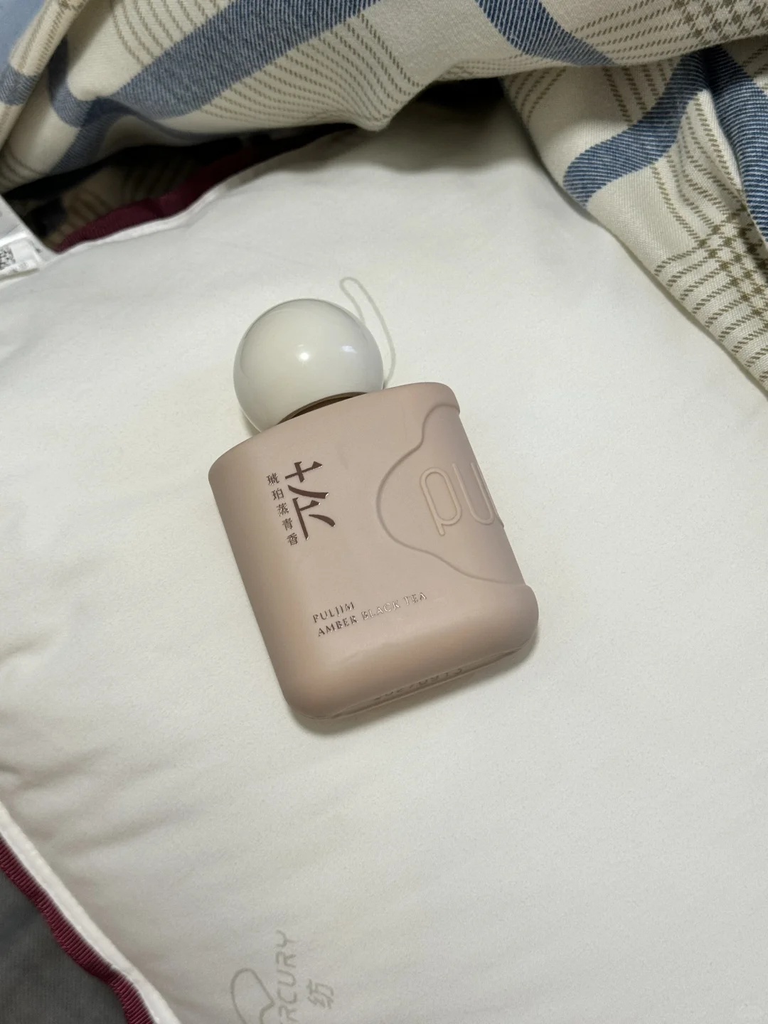 你小子粉粉嫩嫩还贼润？？！