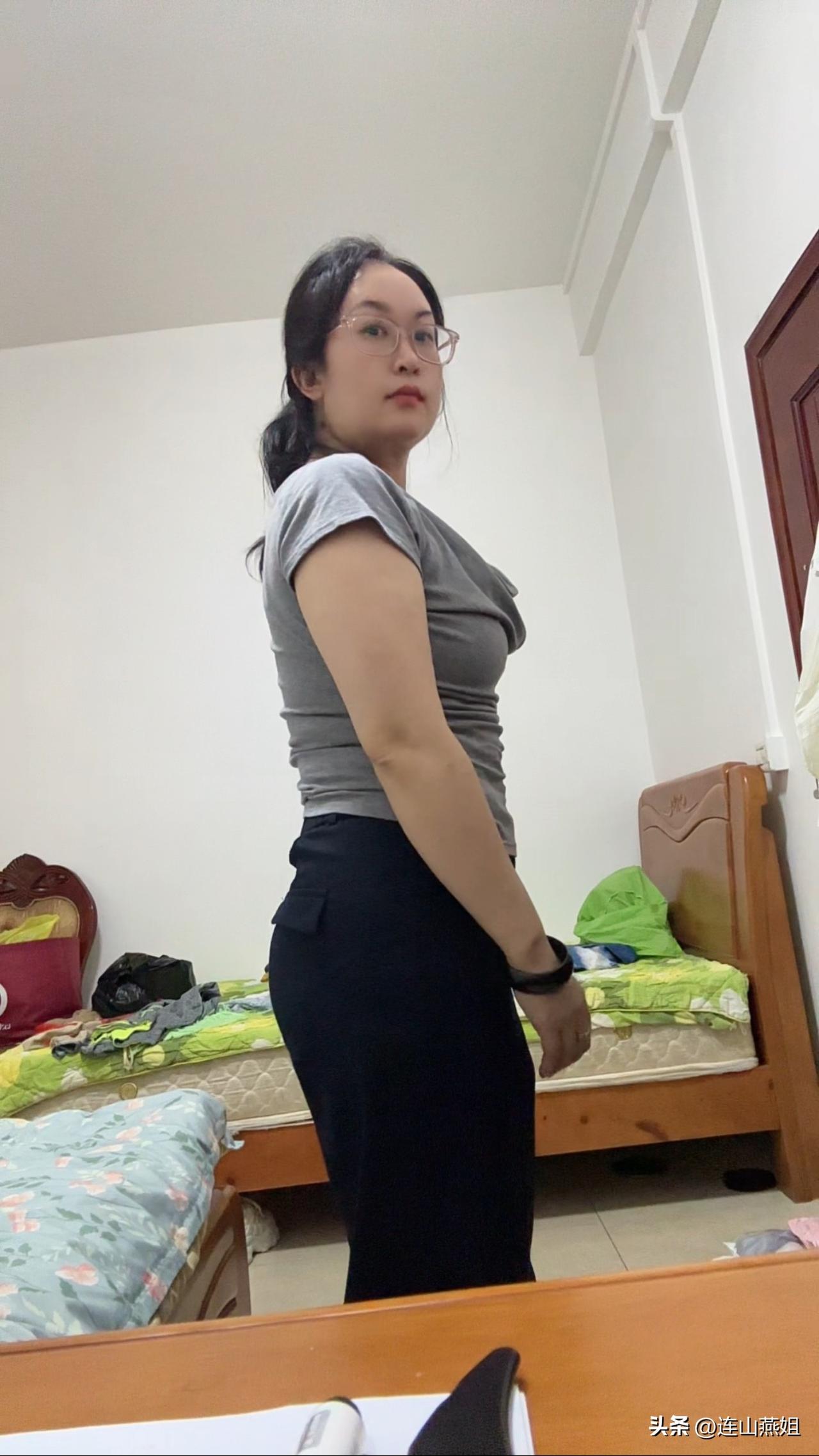 我开始了七天断食疗法：不是为了减肥，是为了少进食减轻肠胃负担。

照片为断食第二