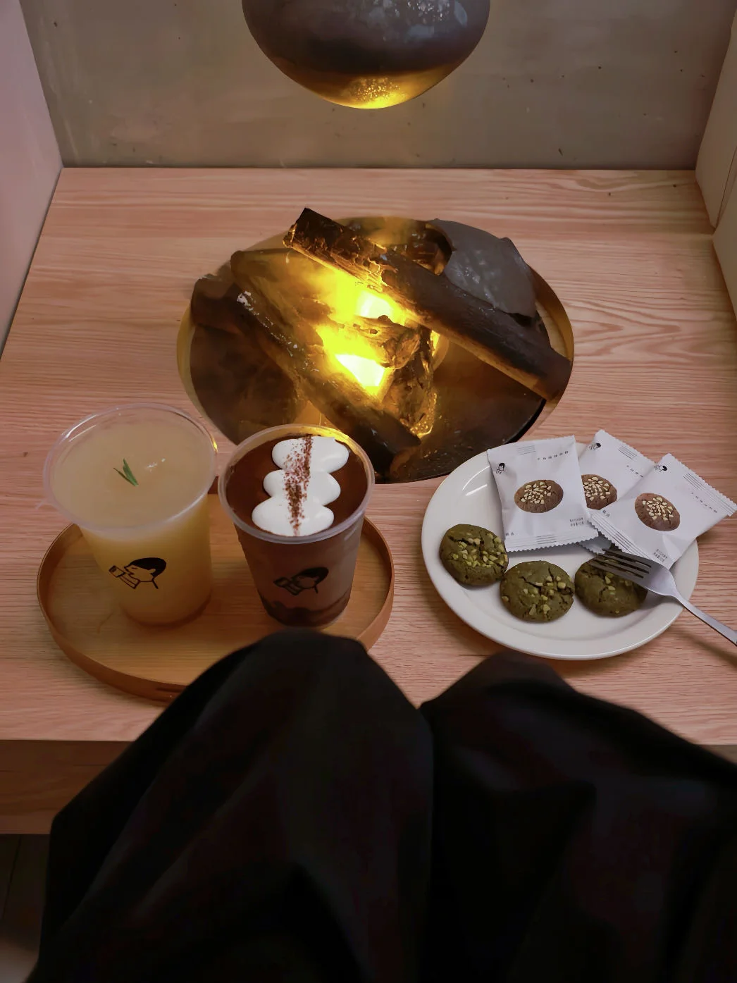 夏天的快乐就是去喜茶「喝茶吃酥」