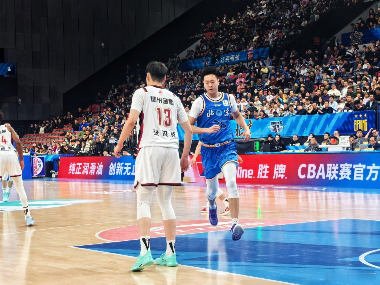 北京首钢 队史第一个出场和第一个得分的26号来了！加油张知垚北京男篮vs浙江男篮