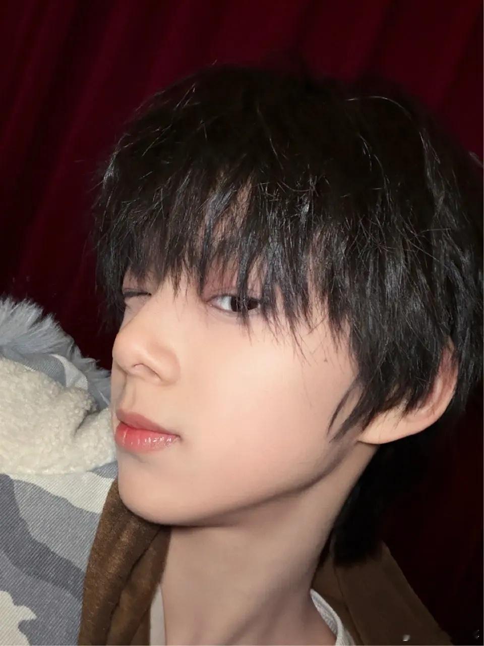 陈思罕长得好像刘耀文小时候，你们觉得呢 