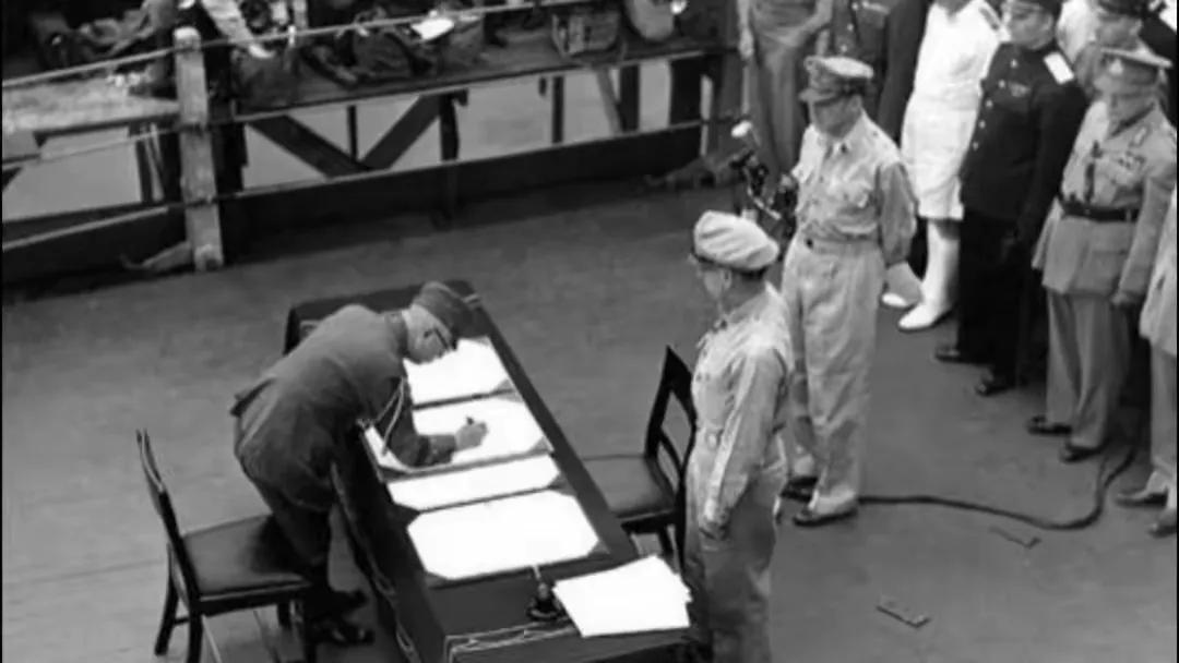 1946年6月，日本的名古屋市曾短暂升起国民党青天白日旗。
根据波茨坦公告，日本