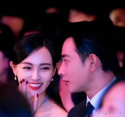 谢谢罗晋！
让我们重新相信了婚姻
并不全是爱情的坟墓
原来女人结了婚后
还可以眼