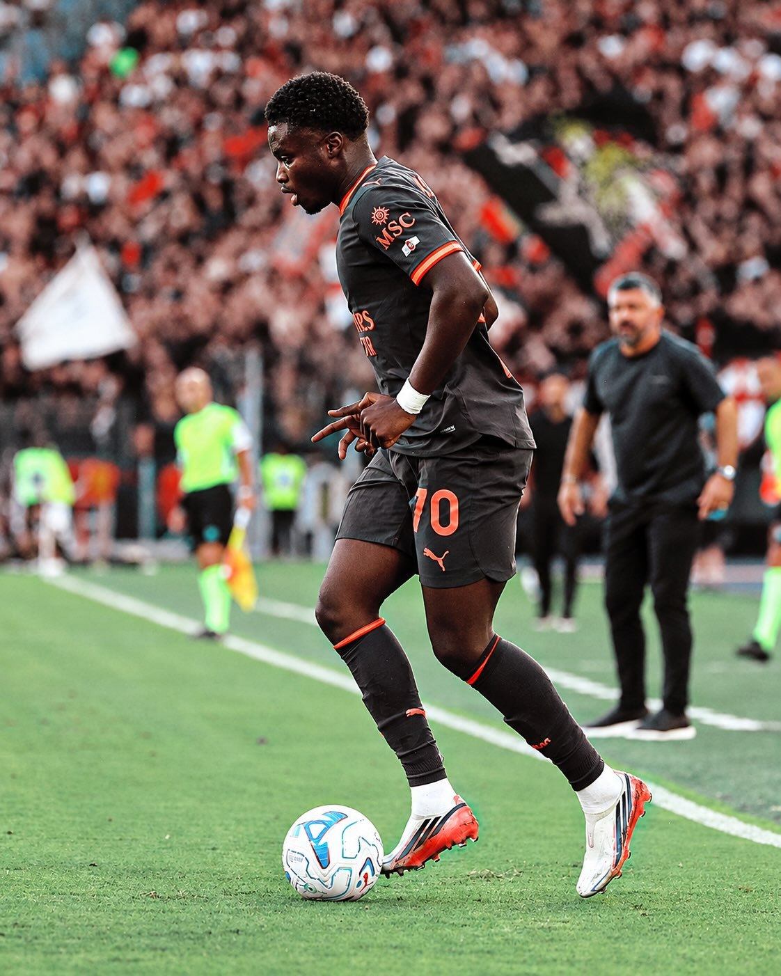 【阿尔法乔·西塞🇮🇹】 ❤️🖤.sempremilan ​​​