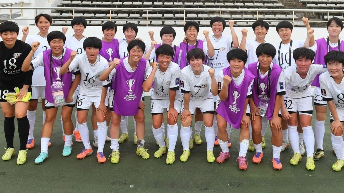 【韩足协向政府申请批准朝鲜女足俱乐部访韩】韩联社首尔5月12日电 韩国统一部11