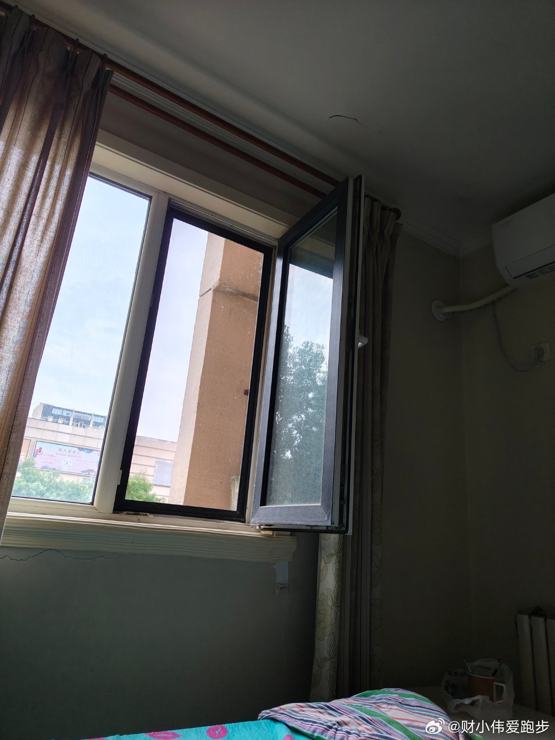 一日之计在于晨伴随着鸟叫声醒来走呀去跑步，今日是八月一日，跑一个8.1km司晓迪