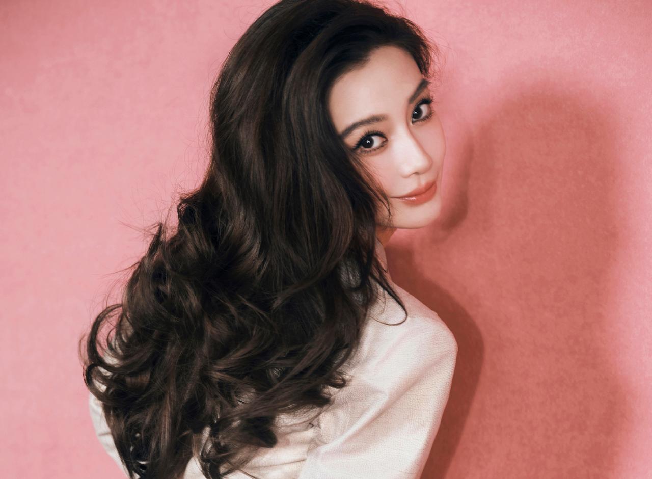 谁懂啊！脸在江山在！杨颖 太绝了！