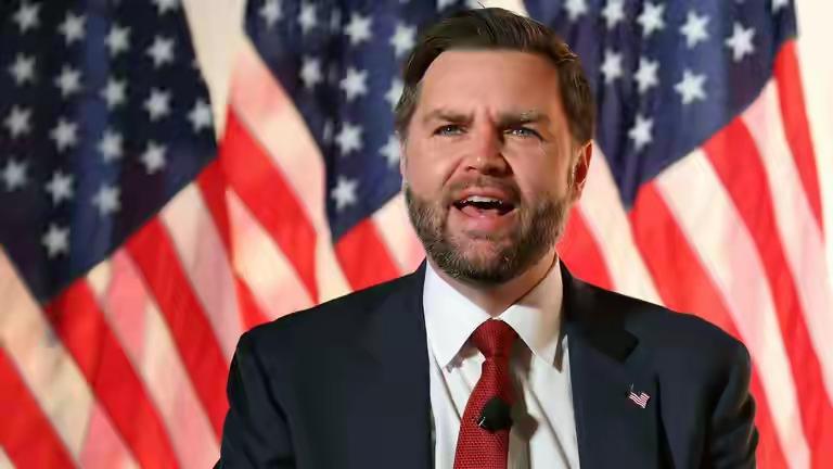 美国政坛炸锅！副总统撕破脸放话:乌克兰战胜俄罗斯是“幻想”？