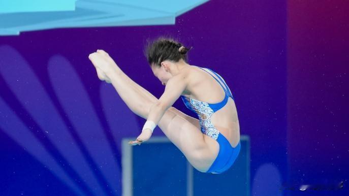 11月10日夜晚，在粤港澳大湾区举行的全运会上，陈芋汐于女子单人10米跳台决赛中