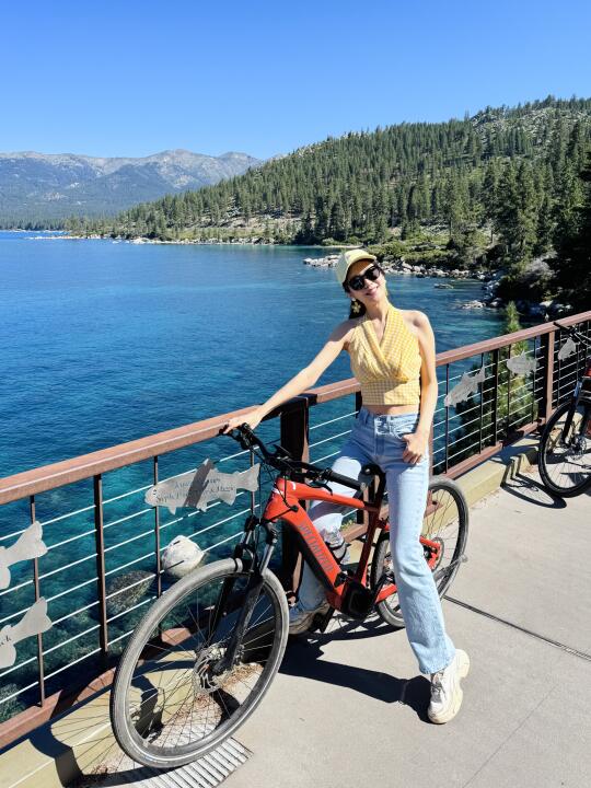 太浩湖最快乐打开方式：骑自行车🚲