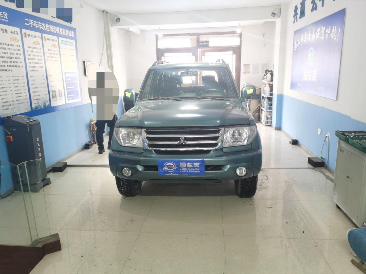 飞腾，是什么车？
国产长丰猎豹出品，技术源自三菱帕杰罗io，搭载原装进口发动机，