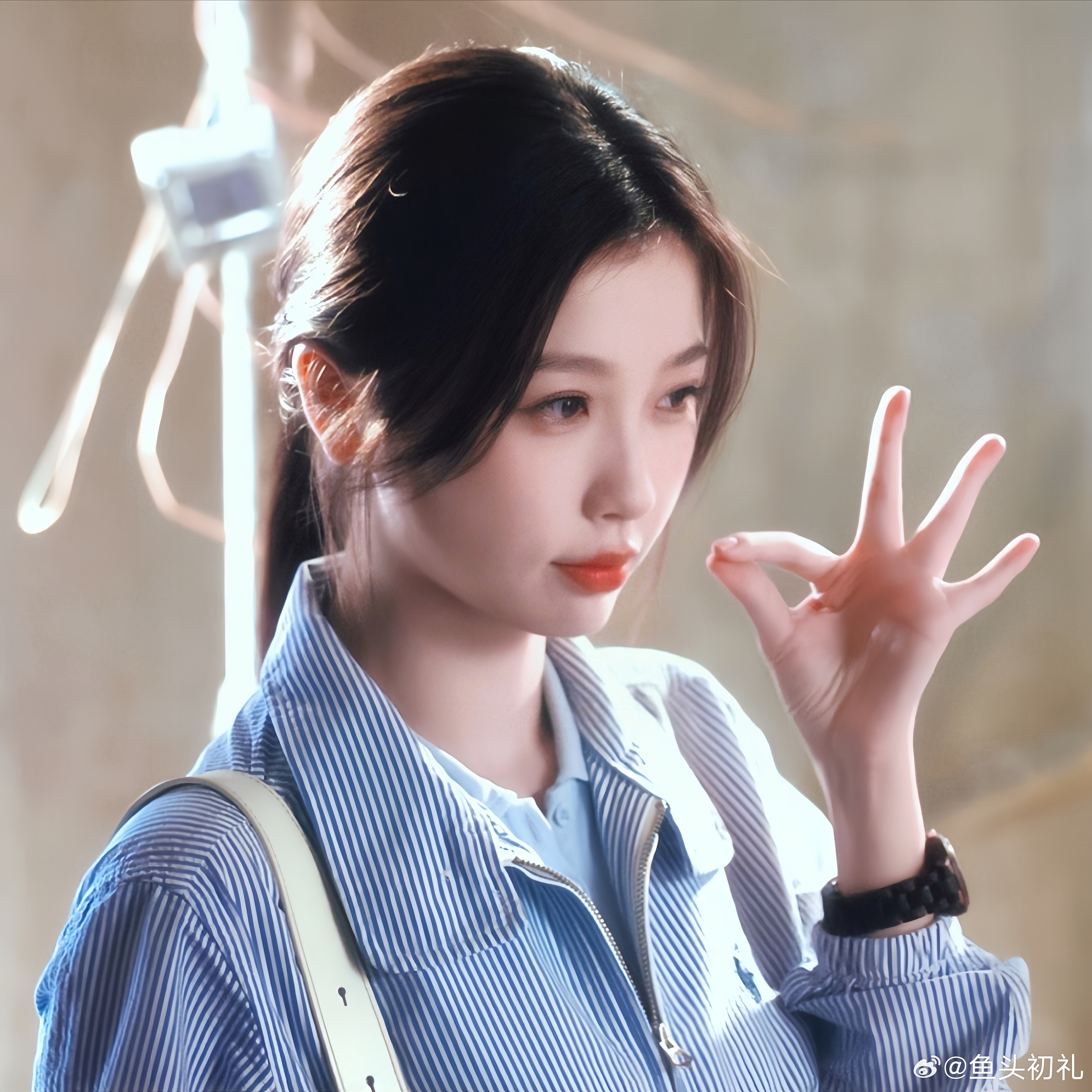 AI超清 超清 高清帮我选一个不奇怪的 
