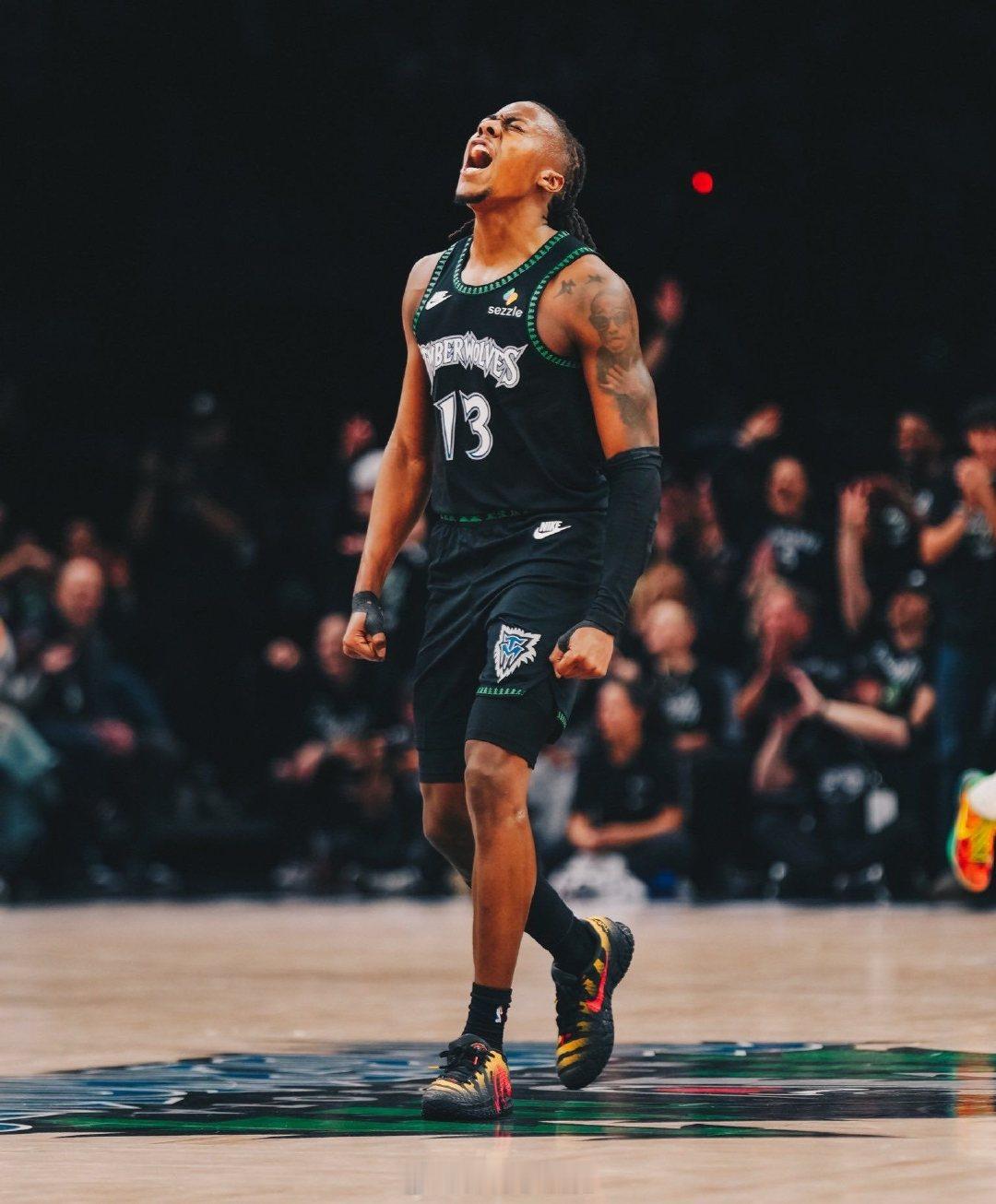 明日3场比赛预告：太阳命悬一线，掘金背水一战  cr：隆多的战术板 