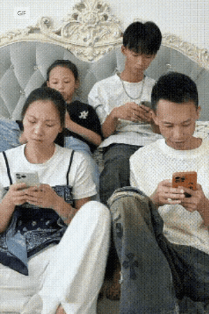 大懒指使小懒，结果转回了自己，她直接蒙晕。