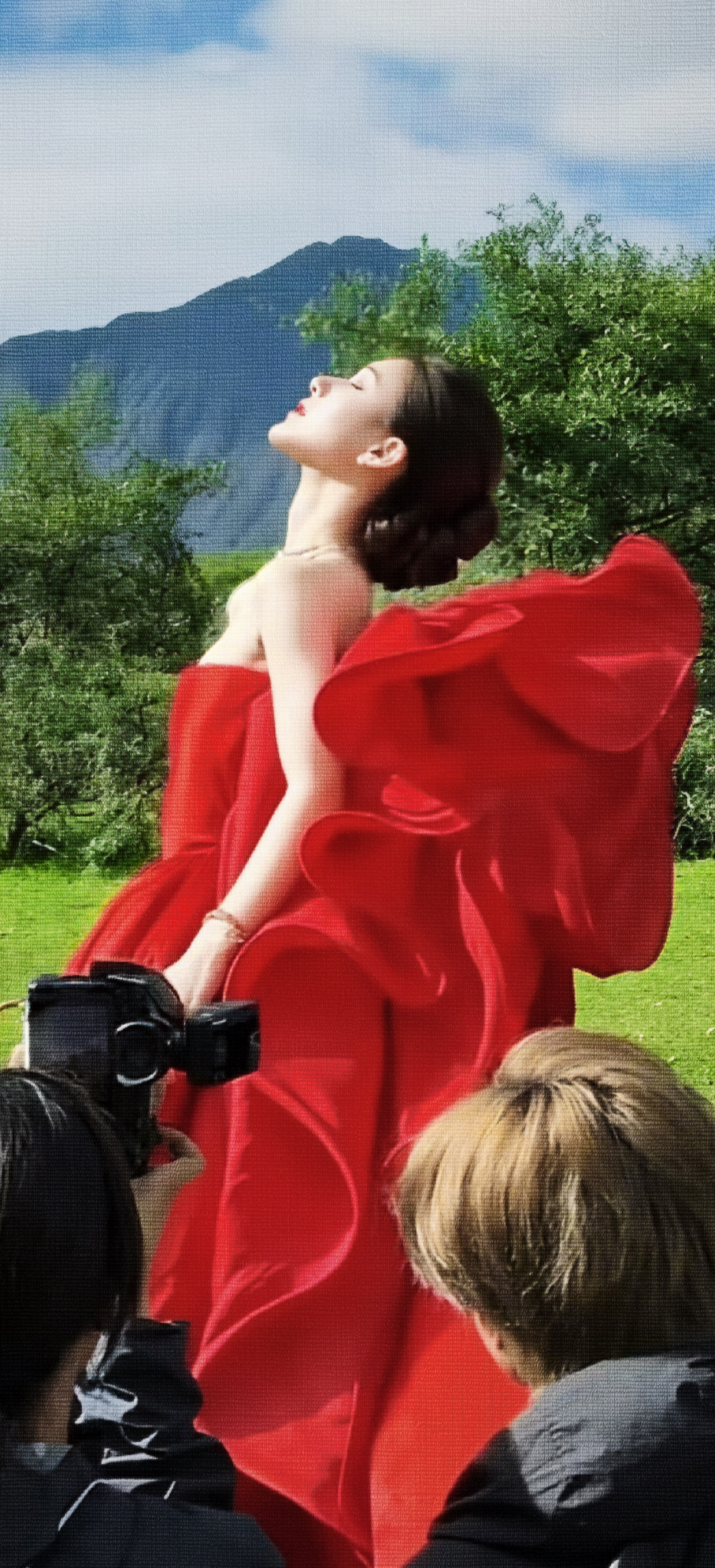 稍微调了个色，油画少女美绝了许我耀眼 现实版 vogue红毯直播
