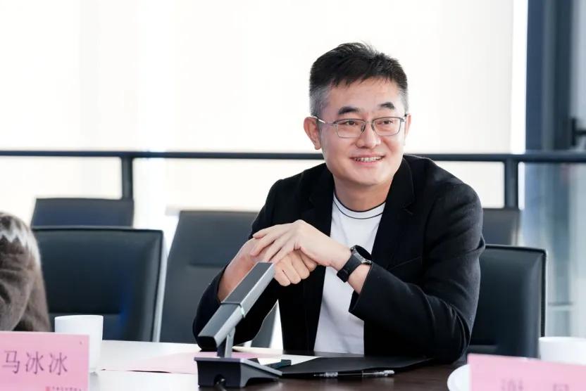 腾讯游戏抢大一新生这件事，两位美术总监这么说……