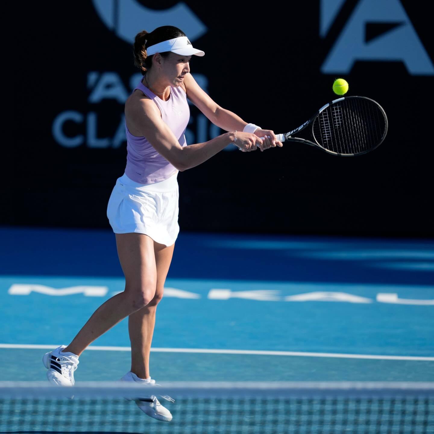 王欣瑜晋级澳网女单次轮 王欣瑜完胜晋级第二轮澳网首轮，王欣瑜发出了10记ACE，