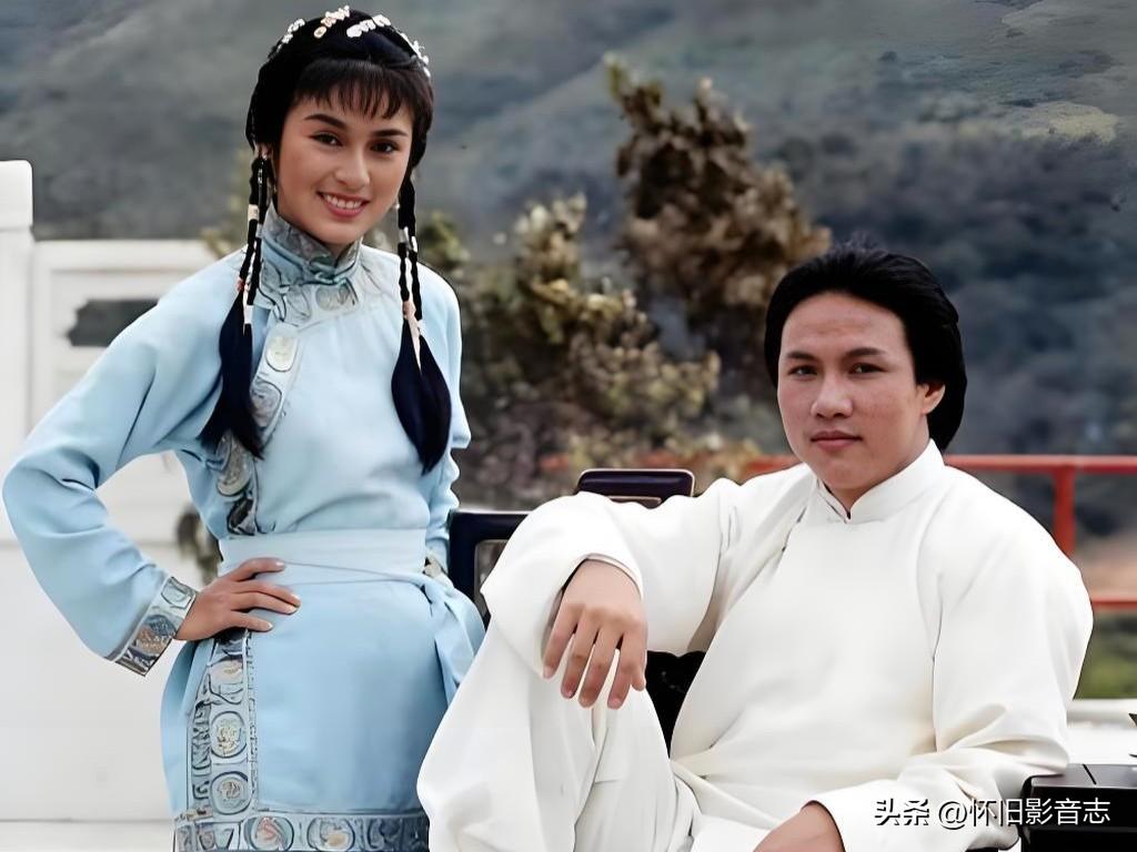 1981年，香港丽的电视台由导演徐小明主导筹拍《大侠霍元甲》，梁小龙通过‌临时试