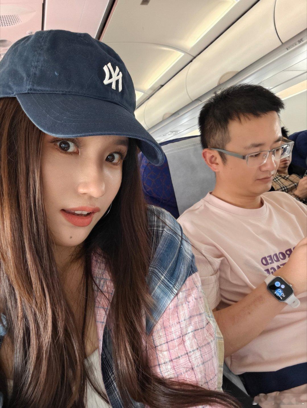 某人也太幸运了吧！跟着我就直接安排上明珠经济舱前排～