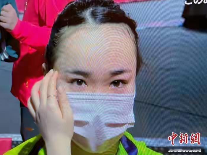 对职业运动员来说都难，都不难！
在现时的中国，关键的关键是谁夺了奥运的混双冠军，