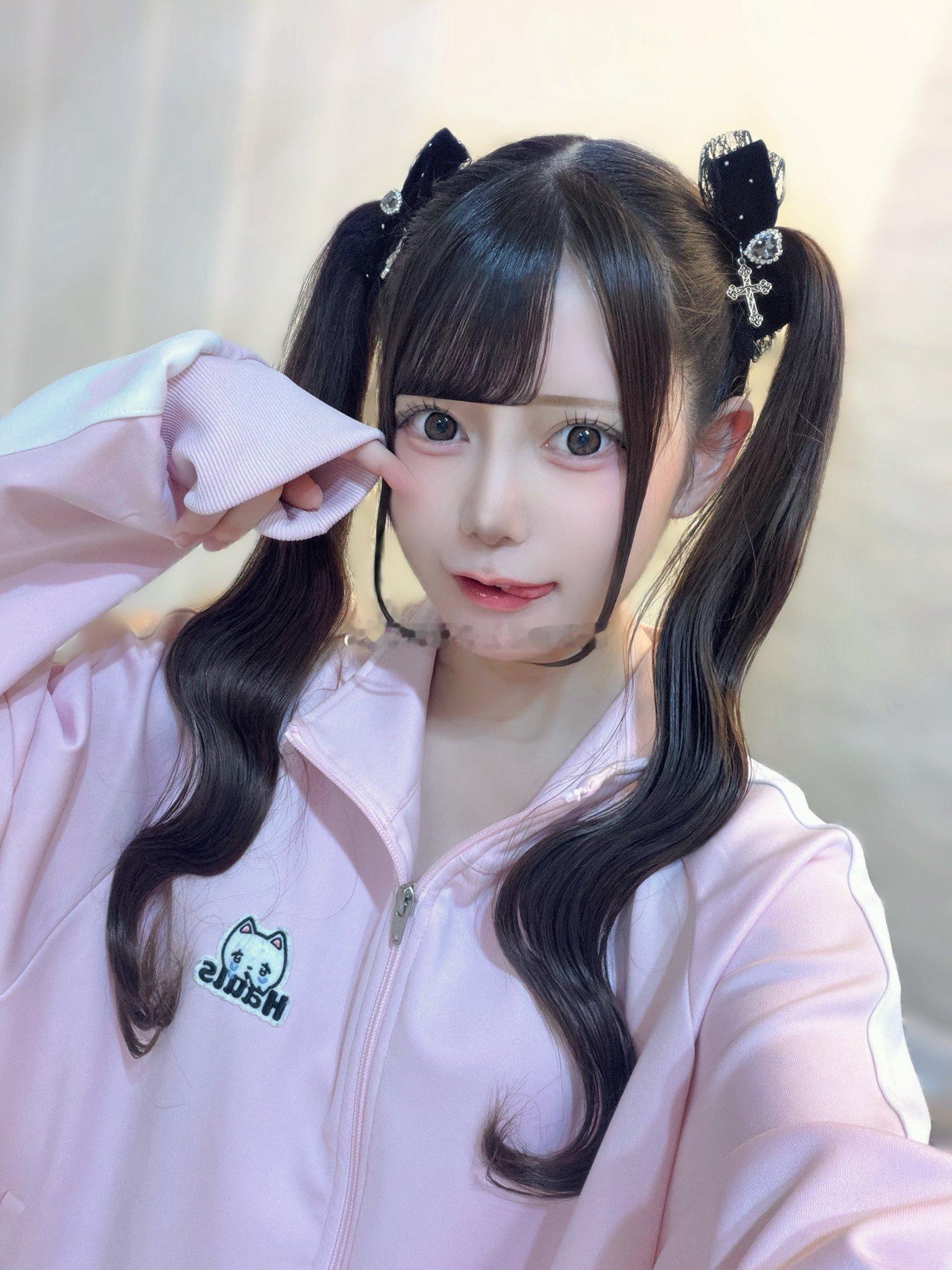粉色系女孩 