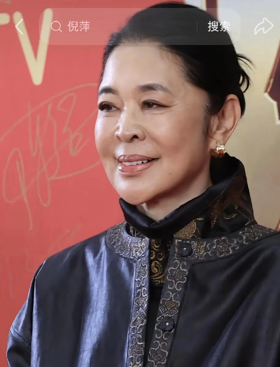 其实大家都看出来了，
倪萍的医美痕迹太明显了，
倪萍说过，她医美不是为了漂亮，而