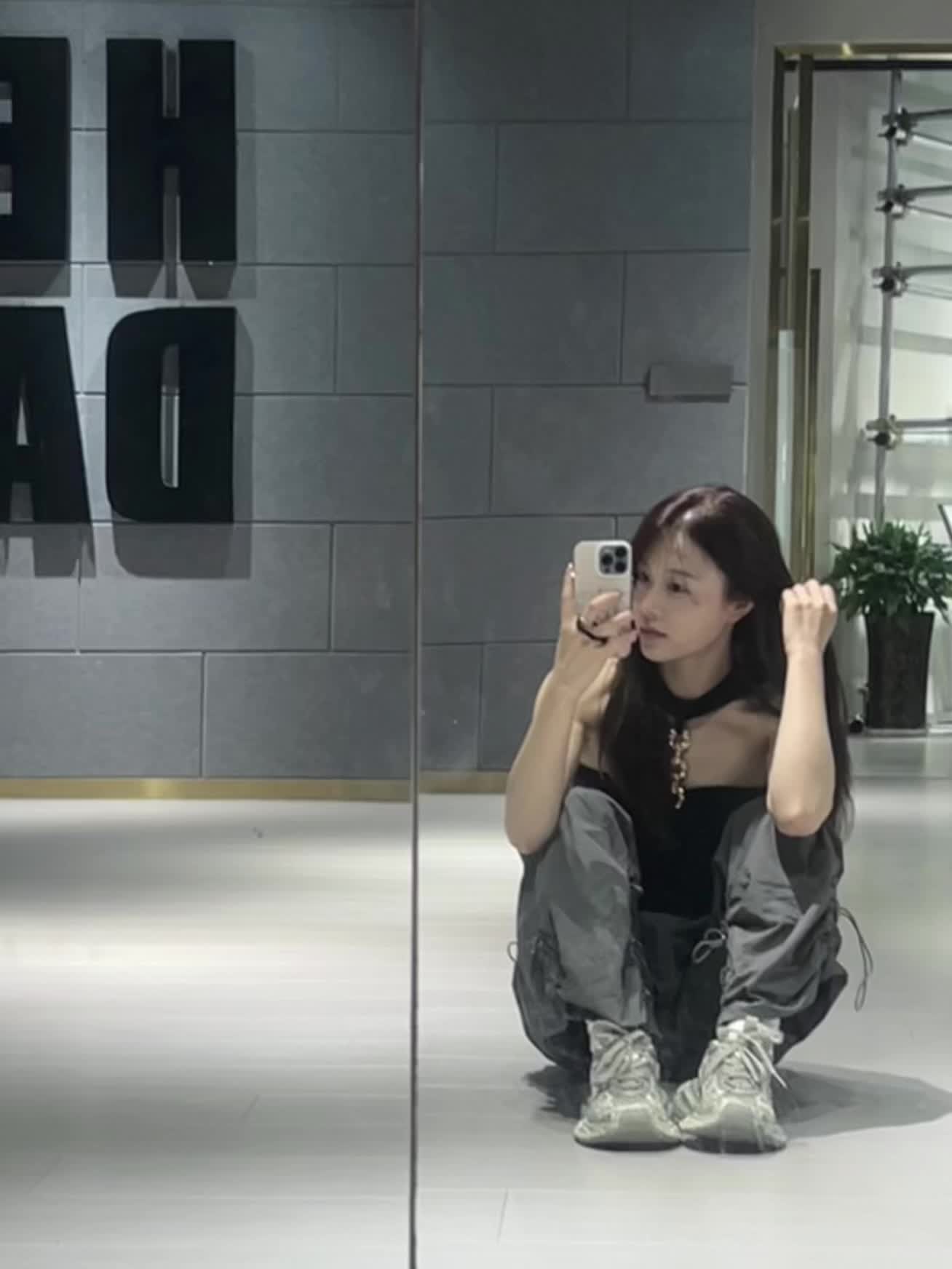 我觉着这个音乐好上头呢