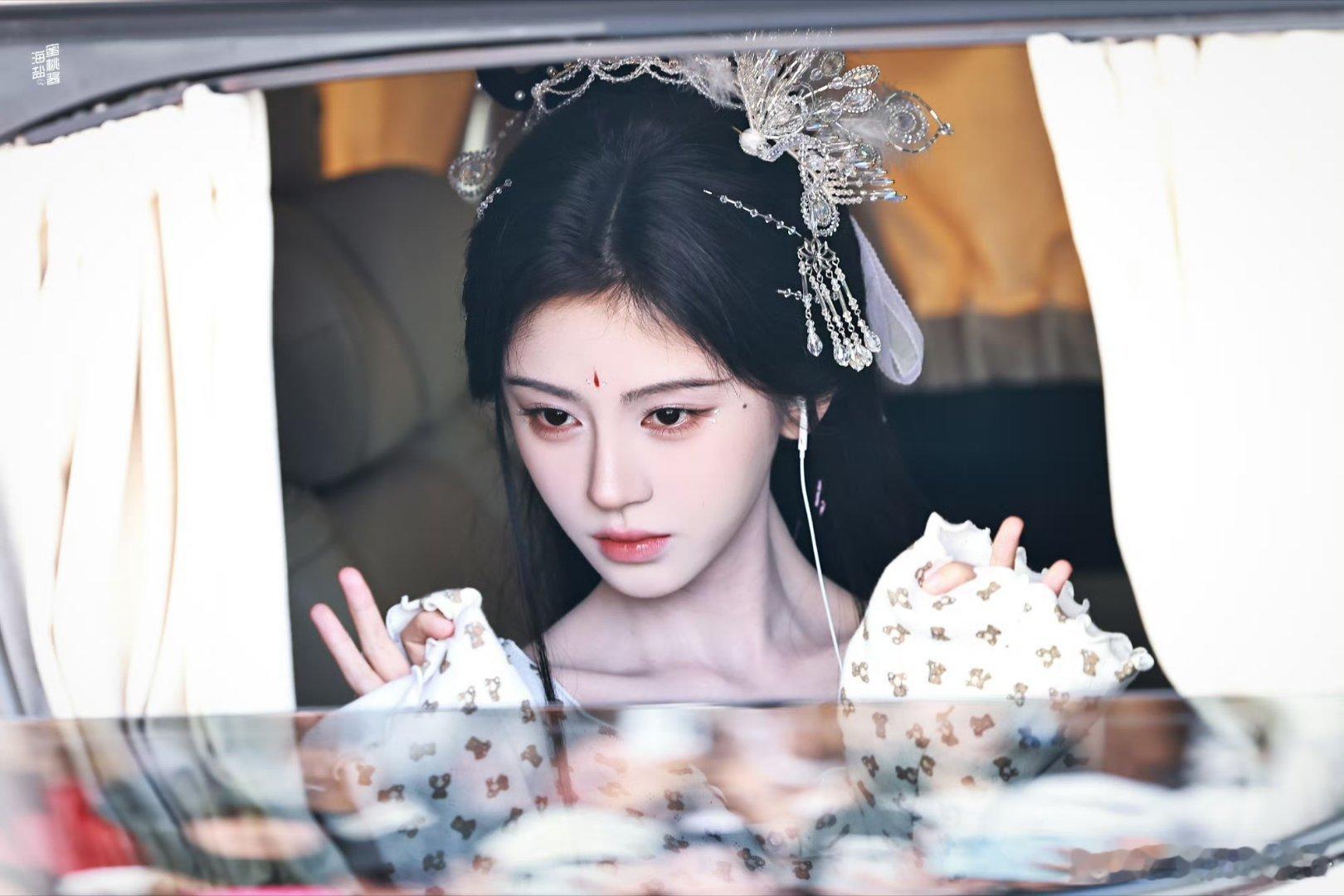 鞠婧祎[超话] jjy鞠婧祎千香jjy鞠婧祎姜黎非“我对你的爱就像海浪一样永不落