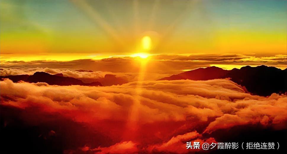 靠的从不是天降好运，而是藏在日常里的选择、坚持和分寸。
 
人到中年越发明白，哪