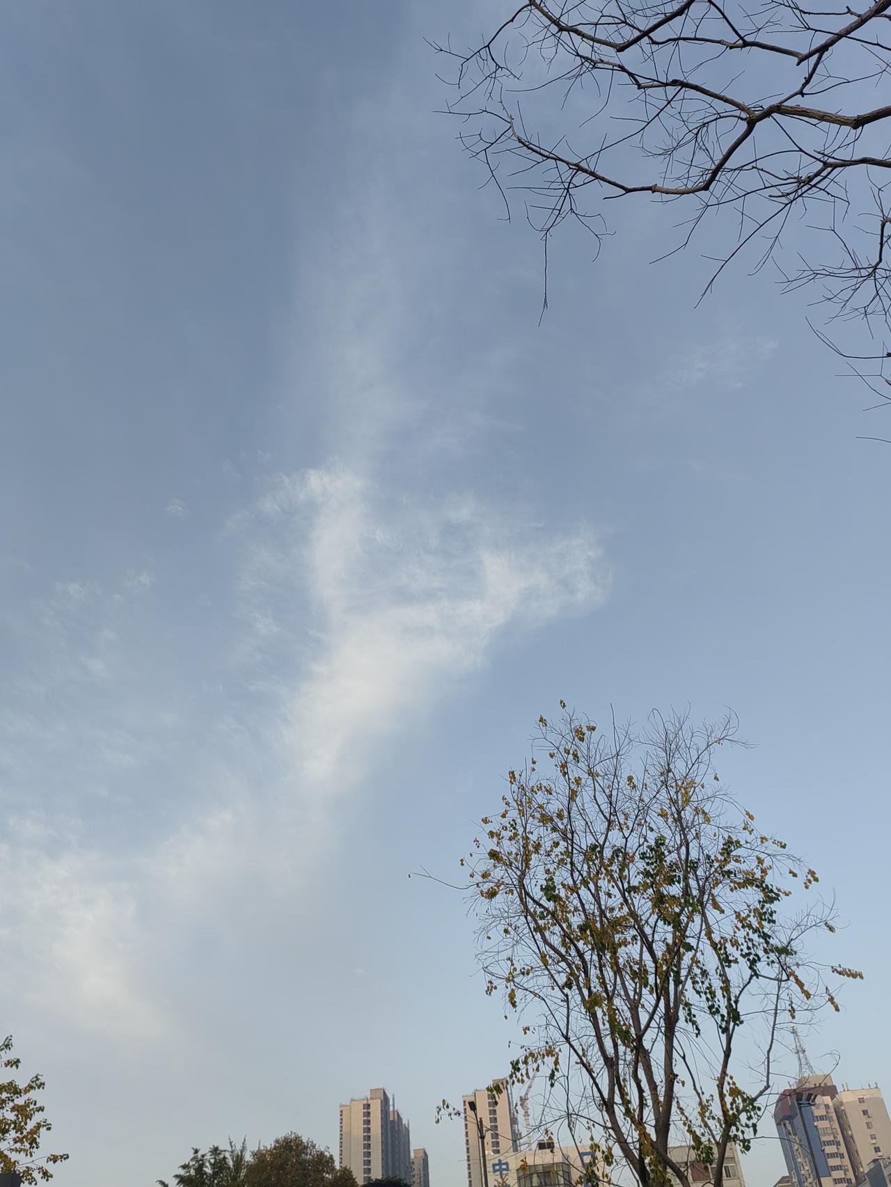 人过六十,最重要的是什么?“六十耳顺”，“耳顺”是因为活明白了。
六十岁以后，应