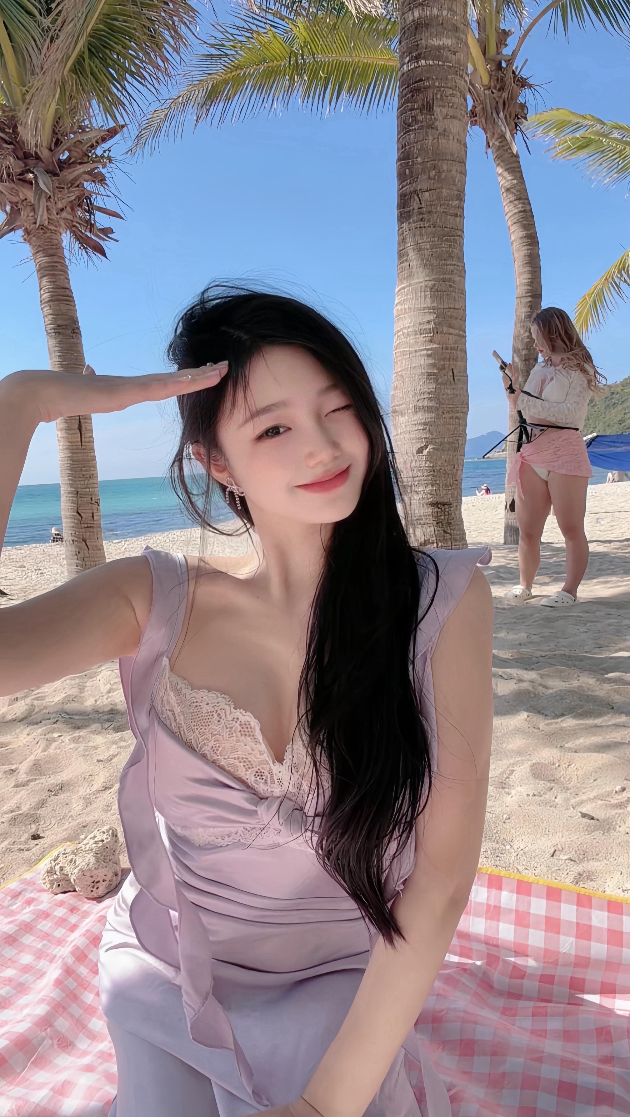 莫西莫西接电话啦  不灵不灵不灵是我  不灵不灵在干嘛