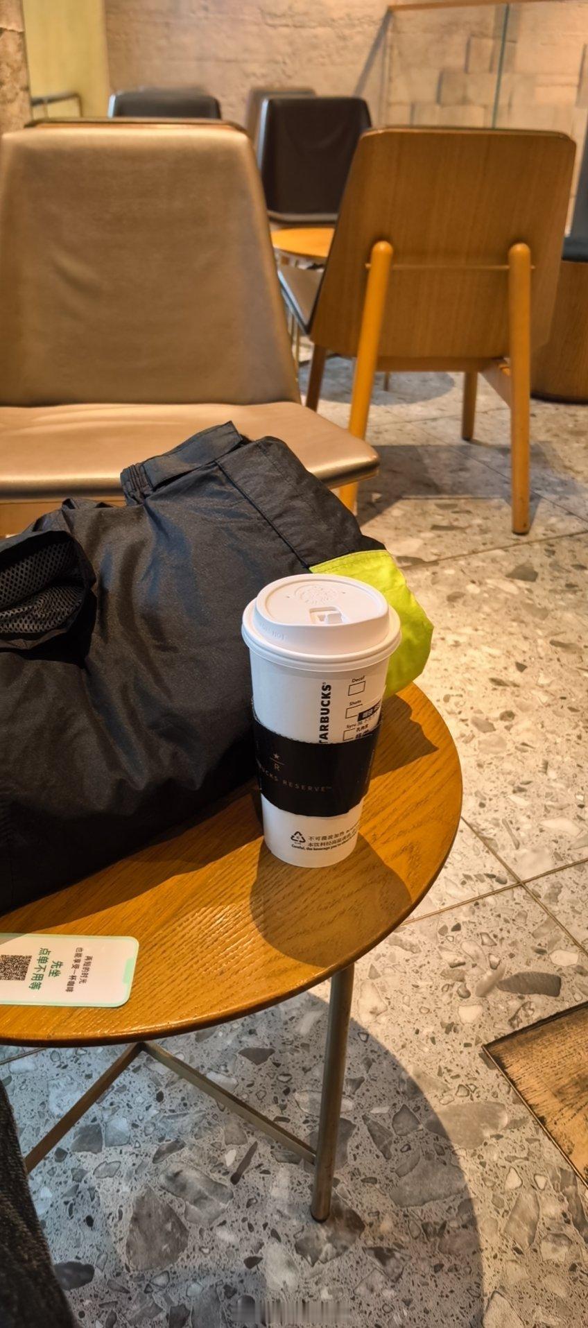 怒赔1K块……年年换新得先修手机，后盖188，换新的第二年费用也不退了……以后再