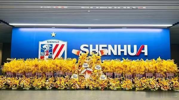 粉丝给时代少年团编的代言显化成功 时代少年团粉丝编的代言显化成功了谁能预判粉丝随